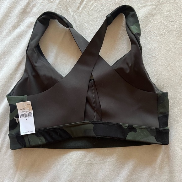 NWT Old Navy Camo Sports Bra - Picture 3 of 3